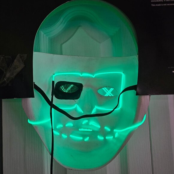 The Purge Election Year Lady Liberty Light Up Mask Halloween Costume Statue READ - Picture 4 of 5